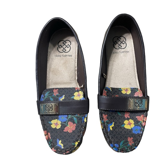Daisy Fuentes Loafers - Picture 9 of 10